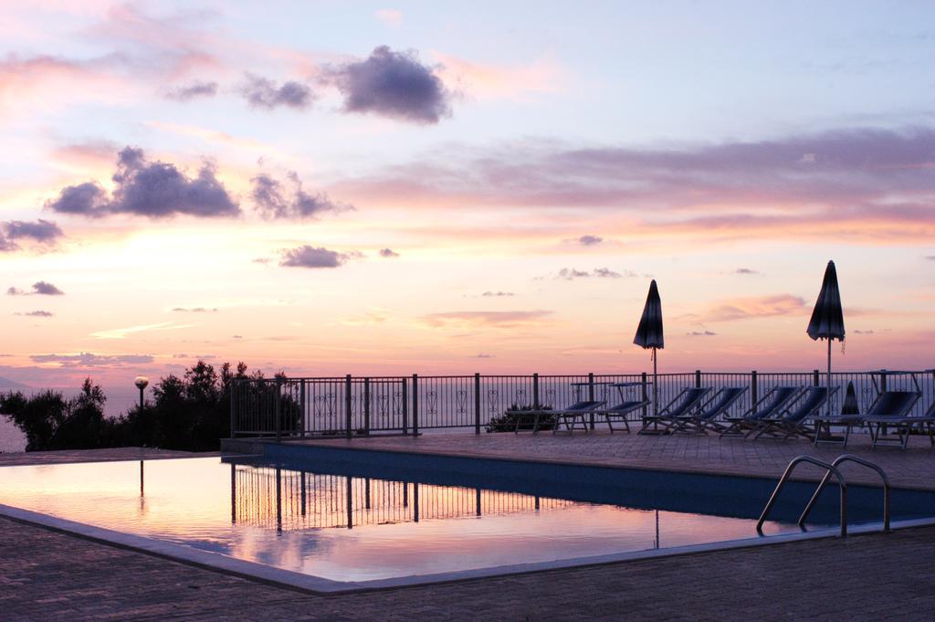 Agriturismo Ninea Ricadi Exterior foto